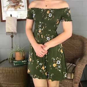 Off the shoulder floral summer sundress